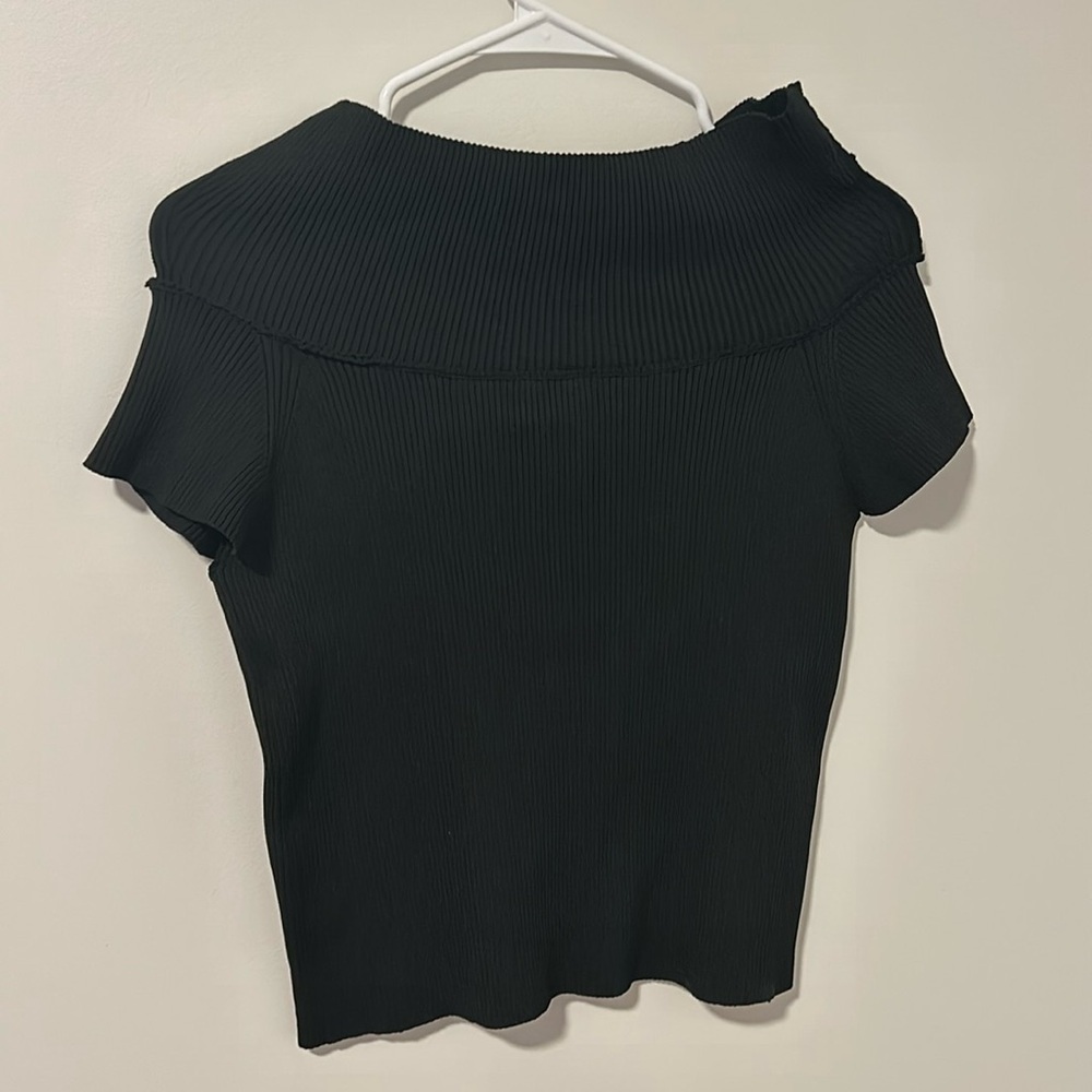 Urban Outfitters Ribbed Black Crop Top Size Large